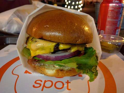 Jobs in The Burger Spot - reviews